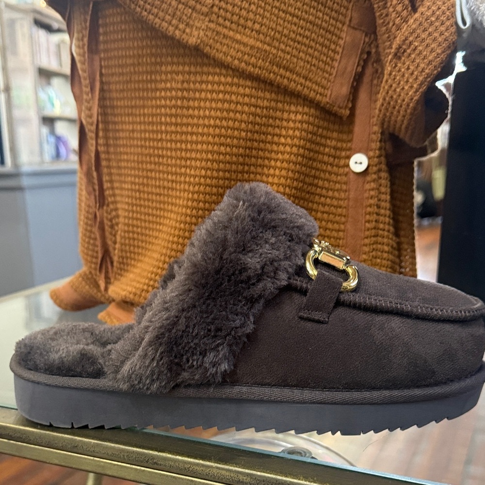 Cozy Faux-Shearling Slide Slippers - Dark Brown
